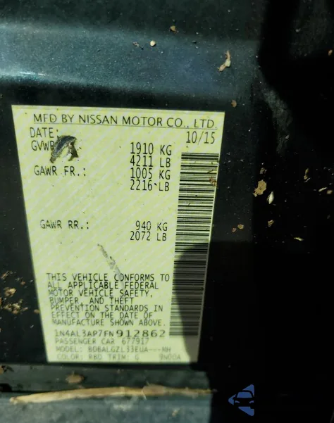 2015 Nissan Altima 2.5 z USA, uszkodzony, nr VIN 1N4AL3AP7FN912862